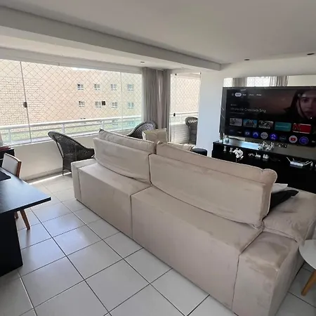 Class - 3 Bedroom Penthouse With Sea View *